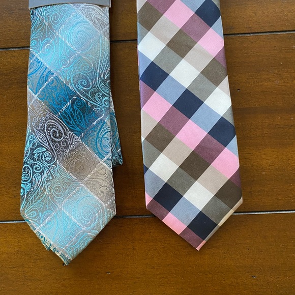 Men’s Ties. CHAPS and VAN HEUSEN - Picture 10 of 12